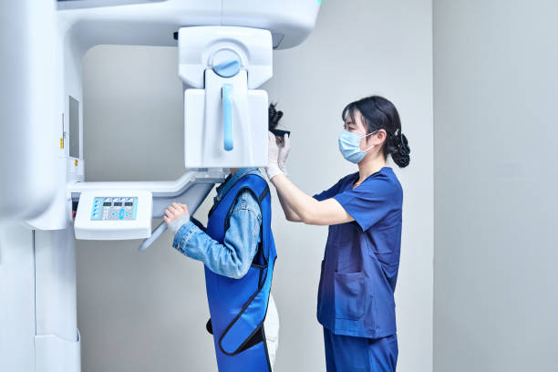 Best Emergency Dental Care for Broken or Chipped Teeth in Hillsboro Beach, FL